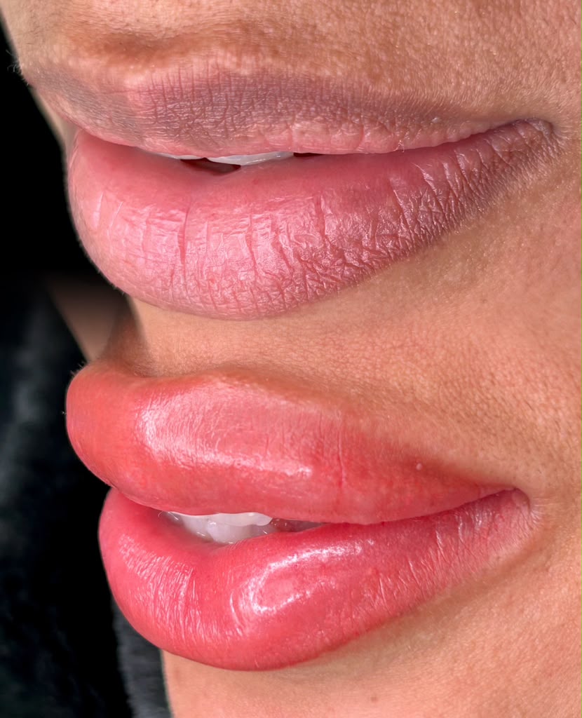 Neutralização labial - Mabella Beauty, Milford MA